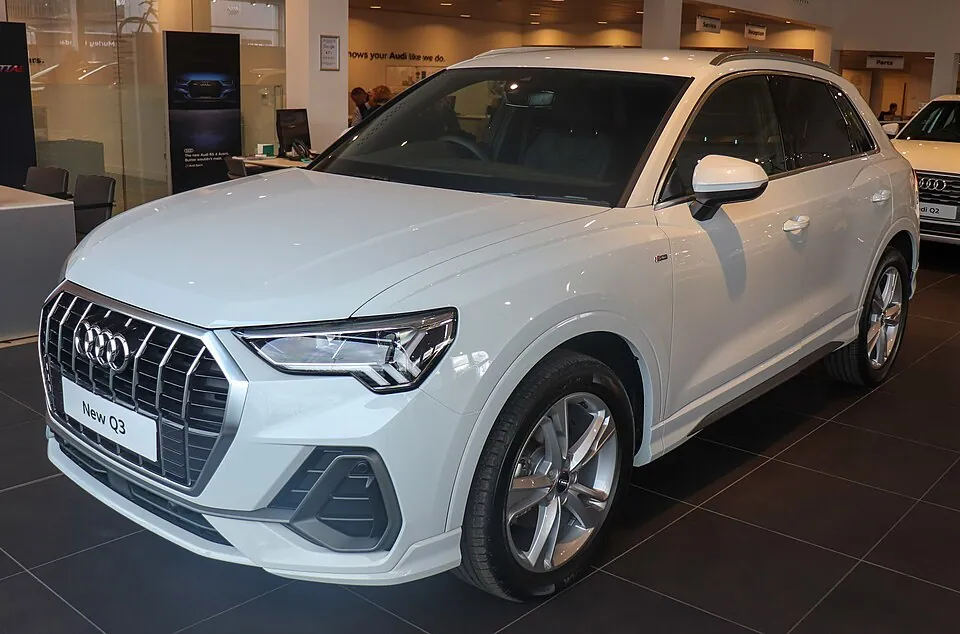 Audi Q3 F3B 35 TFSI с двигателем 1.5 TFSI, вид спереди